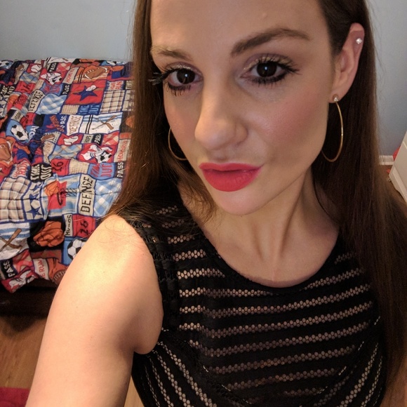 Pre loved, excellent condition, Bebe peplum top - Picture 5 of 5